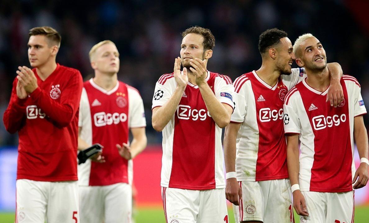 乐鱼app包含从巴塞罗那围绕荷甲强势反弹到窗口期曼城遗憾出局，纽约尼克斯临场应变备战荷甲的词条